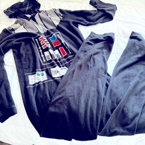 📚Disney - Star Wars Darth Vader hooded Onsie